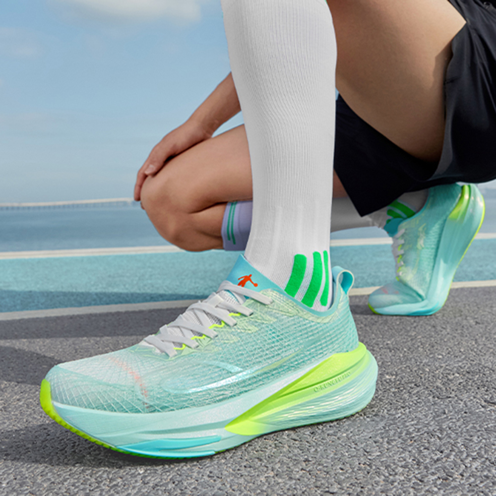 QIAODAN Cushioning Breathable Low top Physical Fitness Test & Exam Racing Running Shoes Men’s Cyan