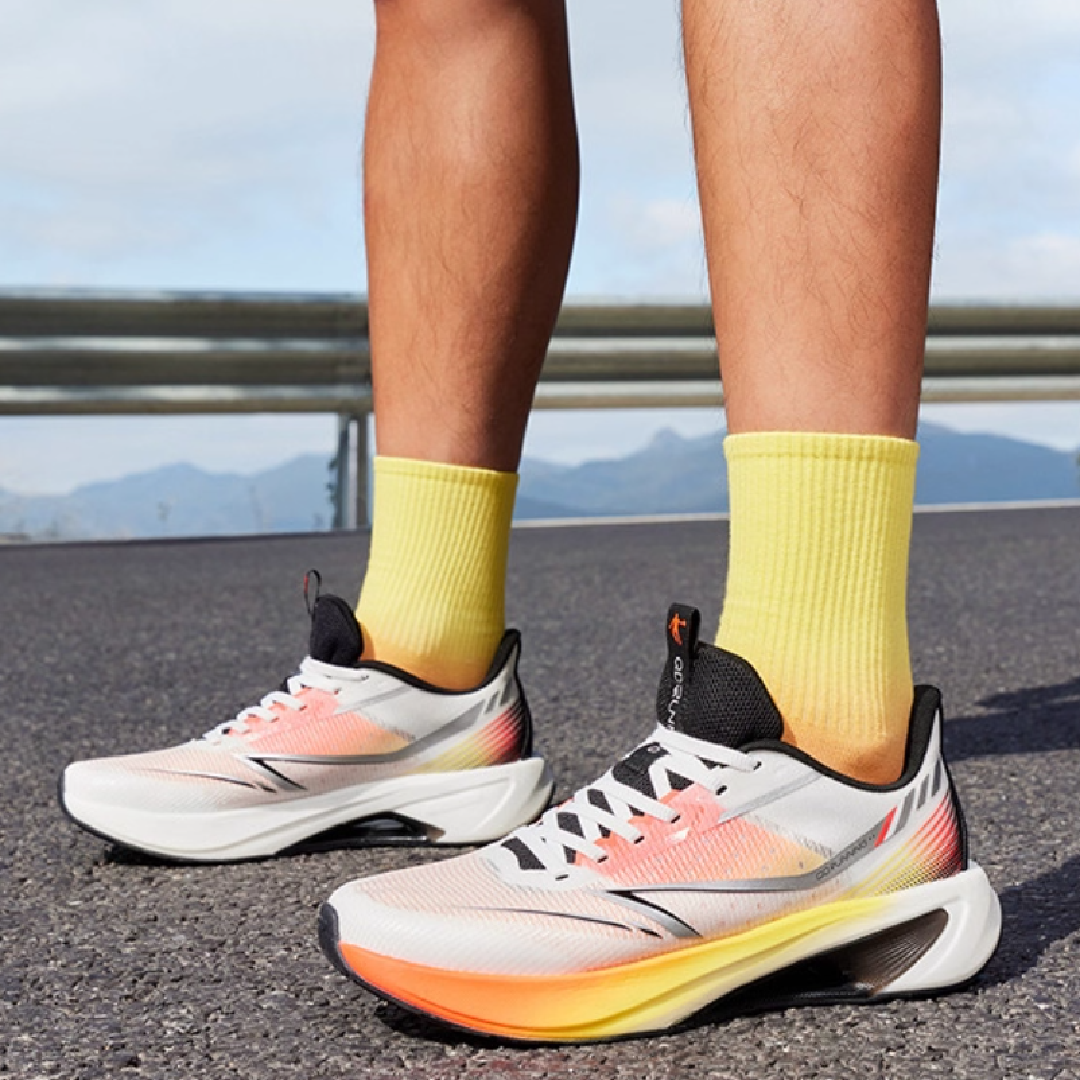 QIAODAN Cushioning Abrasion Resistant Lightweight Low top Casual Running Shoes Men’s White Orange Yellow