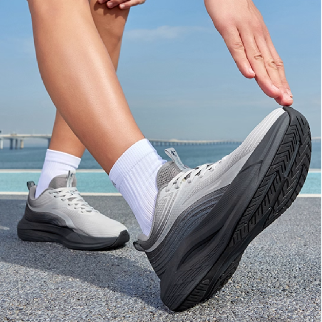 QIAODAN Cushioning Slip Resistant Abrasion Resistant Cushioning Slip Resistant Abrasion Resistant Low top Casual Racing