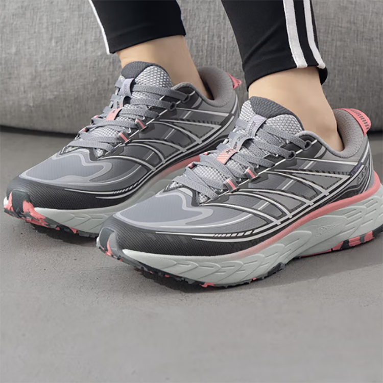 XTEP Cushioning Slip Resistant Abrasion Resistant Rebound Low top Running Shoes Women’s Gray Black