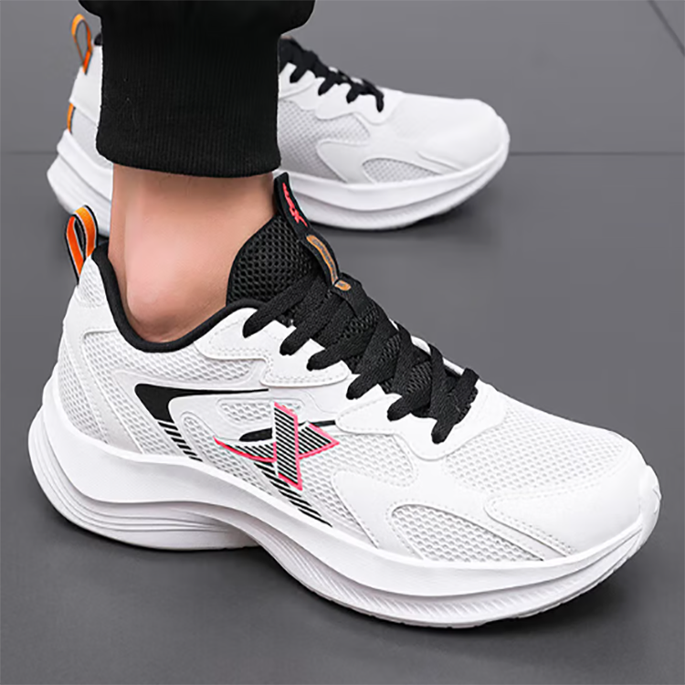 XTEP Cushioning Lightweight Low top Casual Running Shoes Men’s White Black