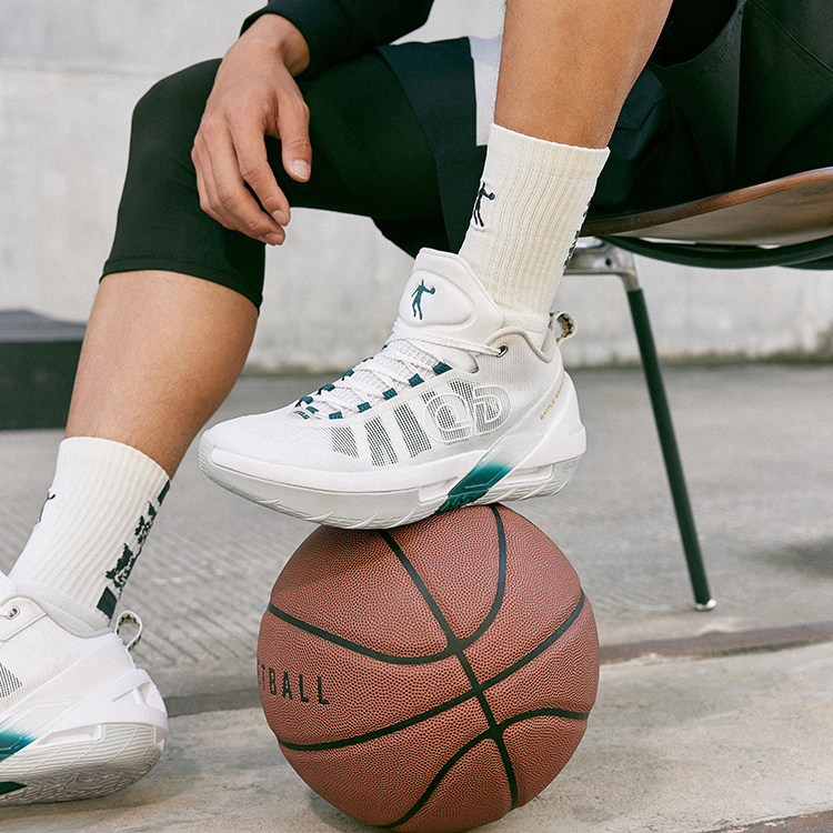 QIAODAN Slip Resistant, Abrasion Resistant, Breathable Low top Basketball Shoes Men’s White