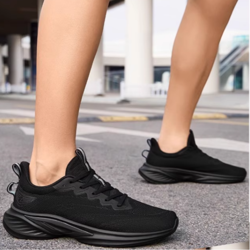 361° Cushioning Slip Resistant Cushioning Slip Resistant Low top Sprint Running Shoes Men’s Black