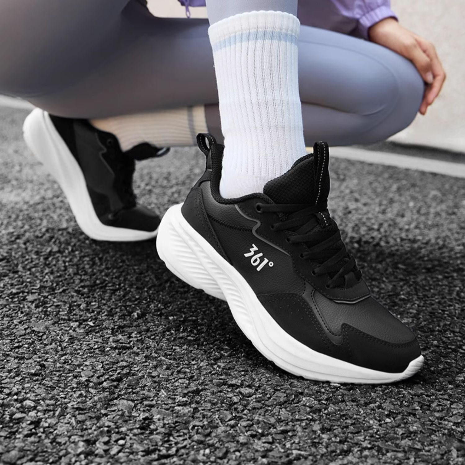 361° Cushioning, Non Slip, And Waterproof Low top Sprint Running Shoes Women’s Black White