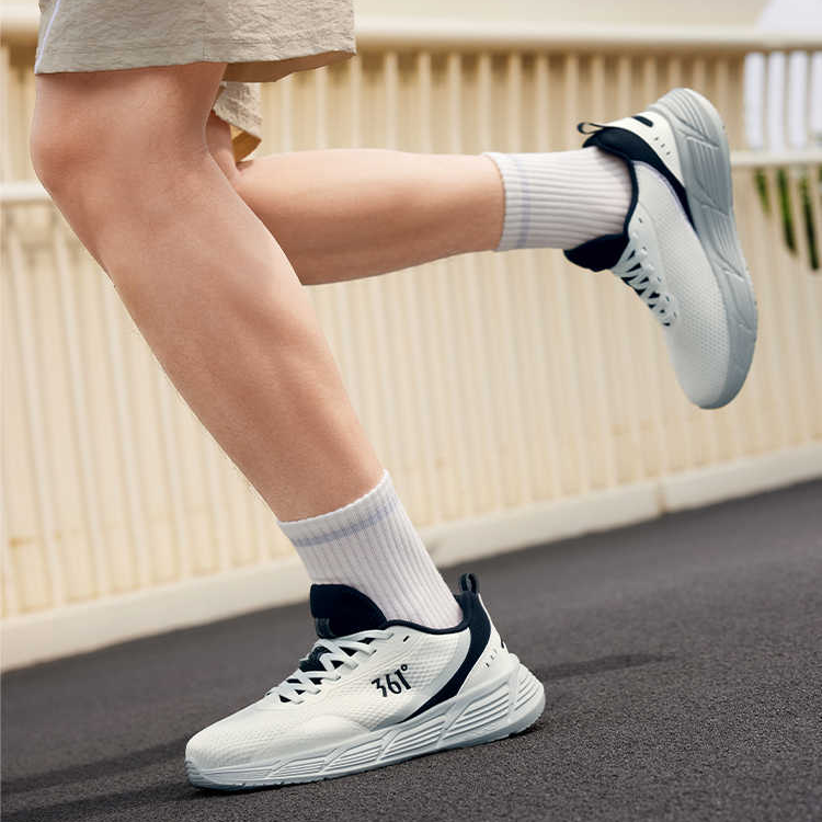 361° Slip Resistant Abrasion Resistant Low top Casual Running Shoes Men’s White Black