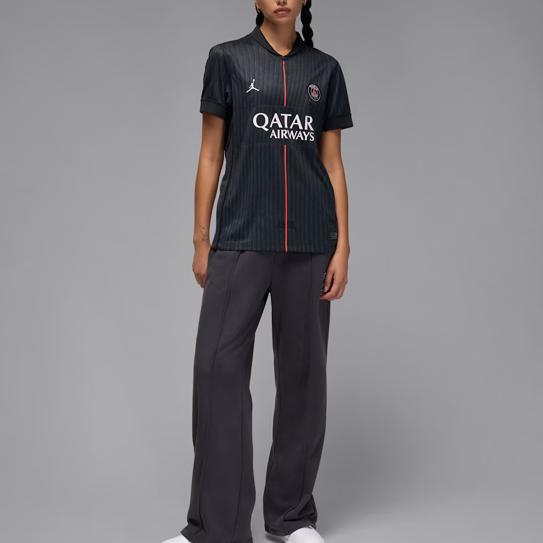 Женская футболка Jordan Dri-FIT 2025/26 (серая) — фото 3