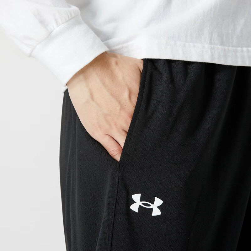 Under Armour Casual Sportswear Men’s Hooded Moderate