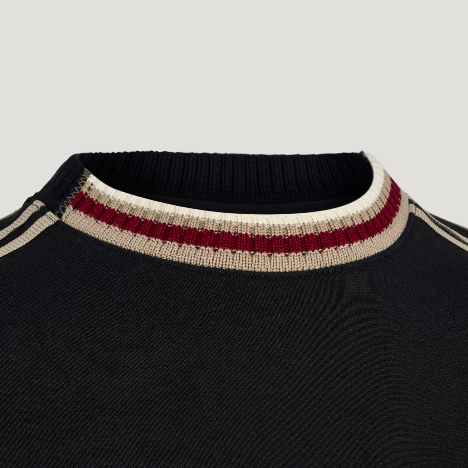 Свитшот adidas originals CRAFTED CREWNECK JUMPER (черно-белый) — фото 5
