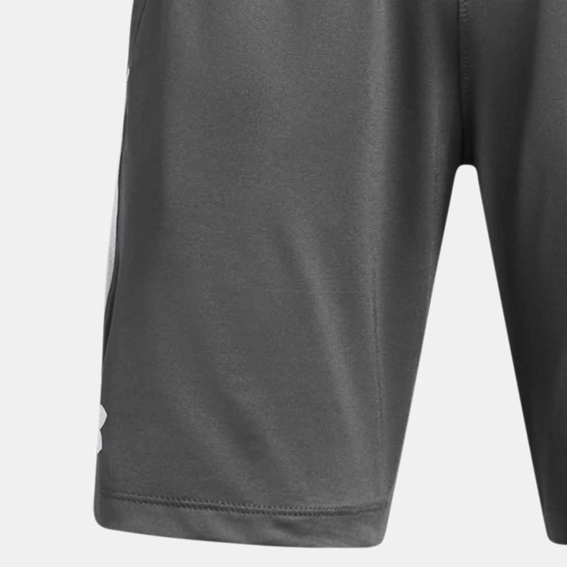 Мальчиковые шорты Under Armour UA Tech™ logo (серые) — фото 4