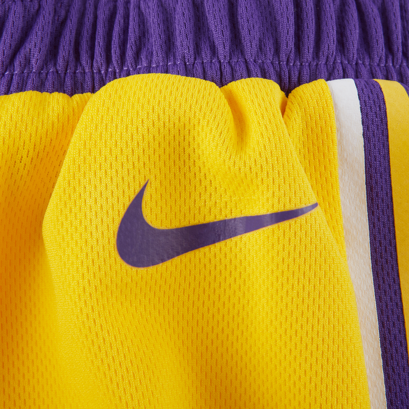 Мужские шорты Nike (желтые) — фото 4