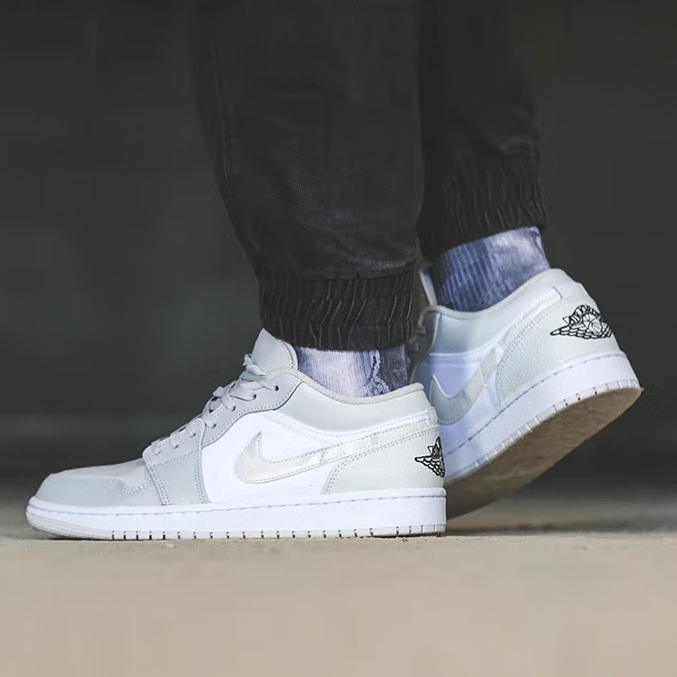 Jordan Air Jordan 1 Low SE Dior GS
