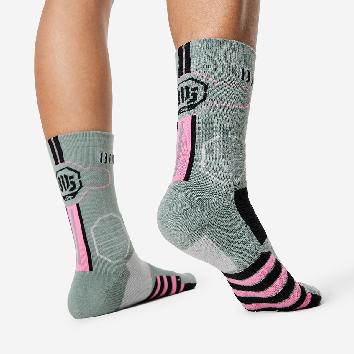 Li Ning Badfive Crew Socks Unisex 1 Pack Gray Dust Green/Black/Fluorescent Numbers Pink