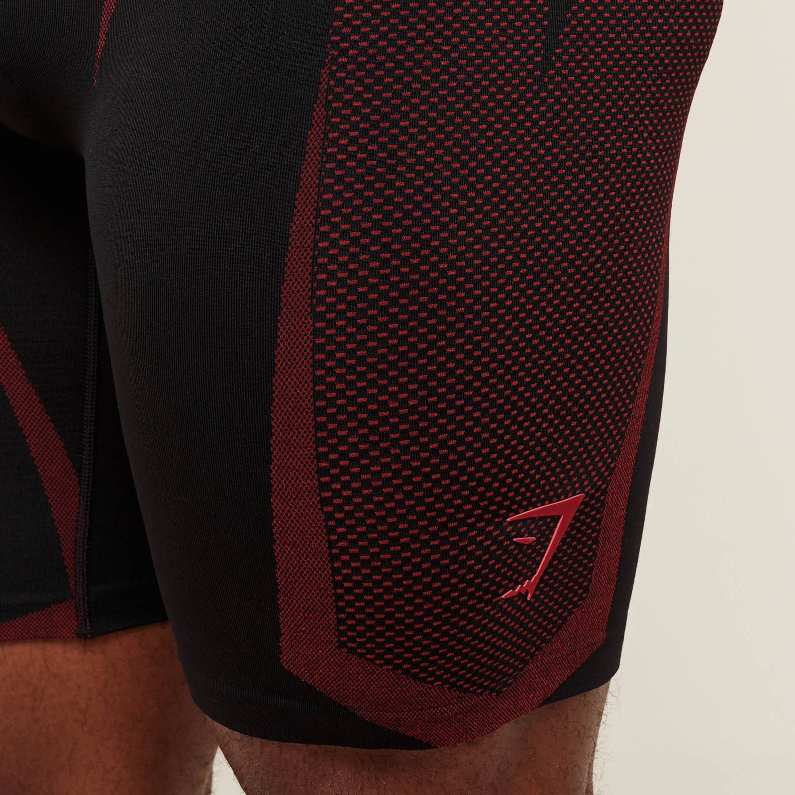 GYMSHARK Onyx 5.0 A6A8N-BB4J — купить одежду известных брендов в