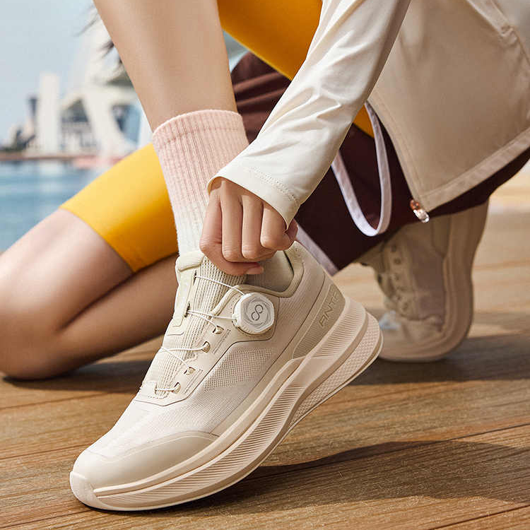 Anta Cushioning Breathable Lightweight Low top Training Shoes Women’s Fish Belly White
