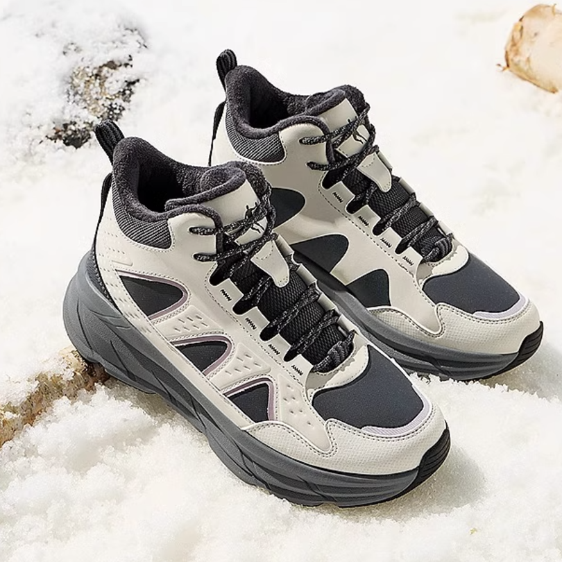 QIAODAN Slip Resistant Thermal Cushioning High top Sprint Running Shoes Women’s Ecru Gray
