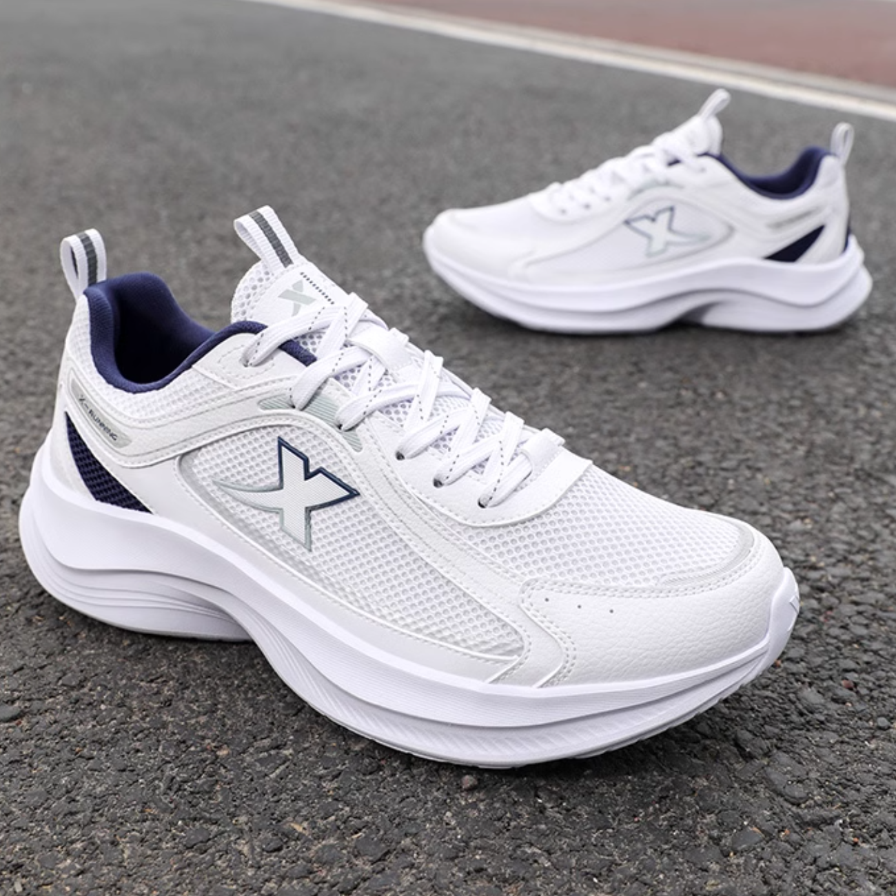XTEP Cushioning Lightweight Abrasion Resistant Low top Casual Running Shoes Men’s White Blue
