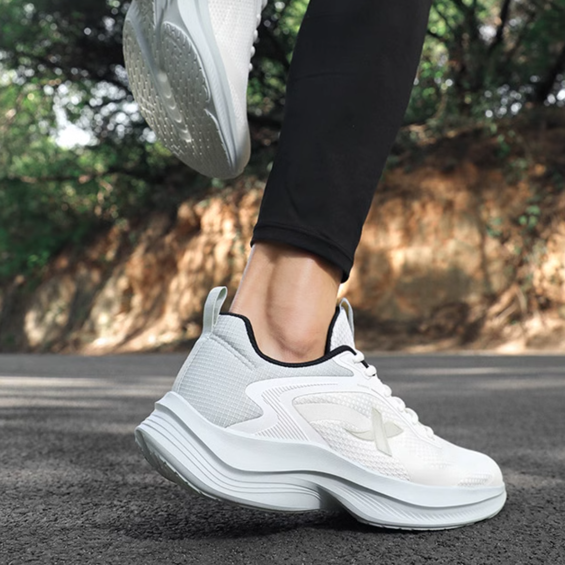 XTEP Cushioning Abrasion Resistant Breathable Cushioning Abrasion Resistant Breathable Low top Casual Running Shoes