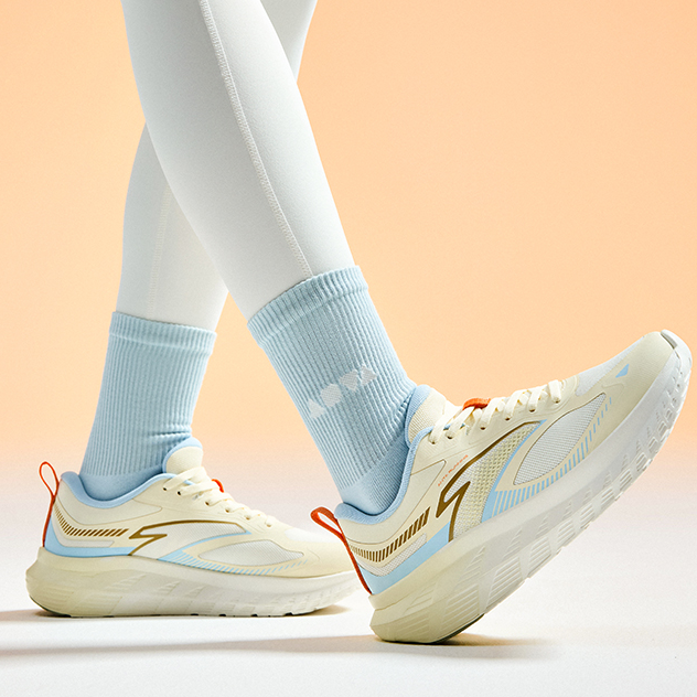 Anta Fabric Abrasion Resistant Low top Running Shoes Women’s White Blue
