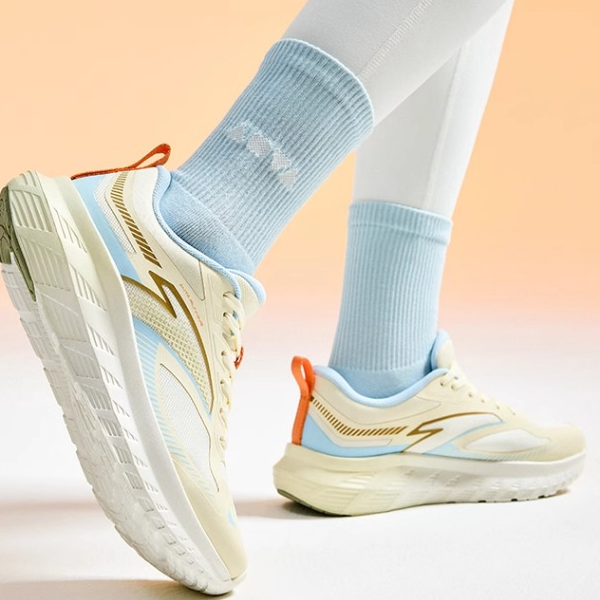 Anta Fabric Abrasion Resistant Low top Running Shoes Women’s White Blue