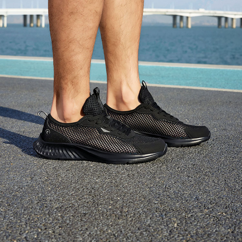 QIAODAN Slip Resistant, Abrasion Resistant, Breathable Low top Casual Running Shoes Men’s Black