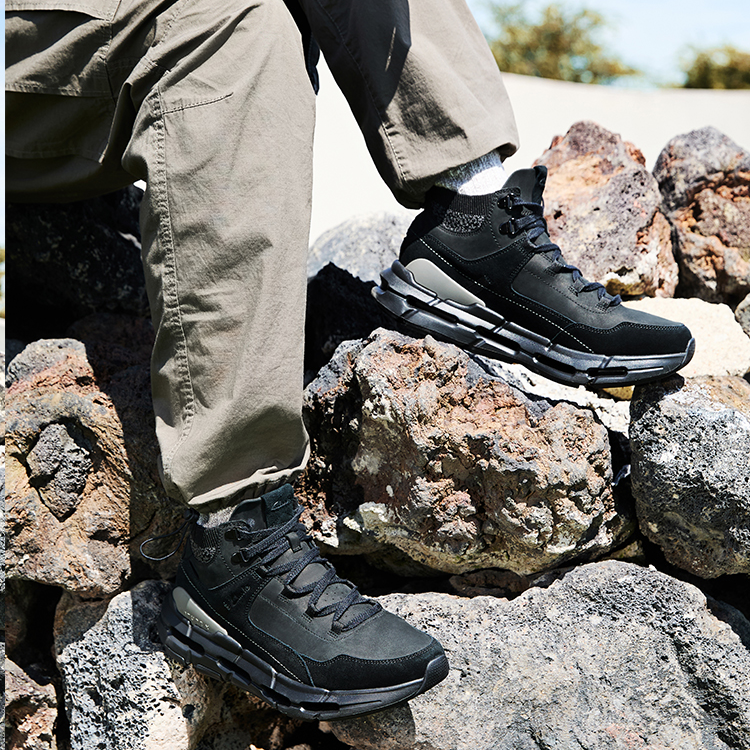 Clarks Cushioning Abrasion Resistant Cushioning, Wear Resistant High top Mountaineering Shoes Men’s Black