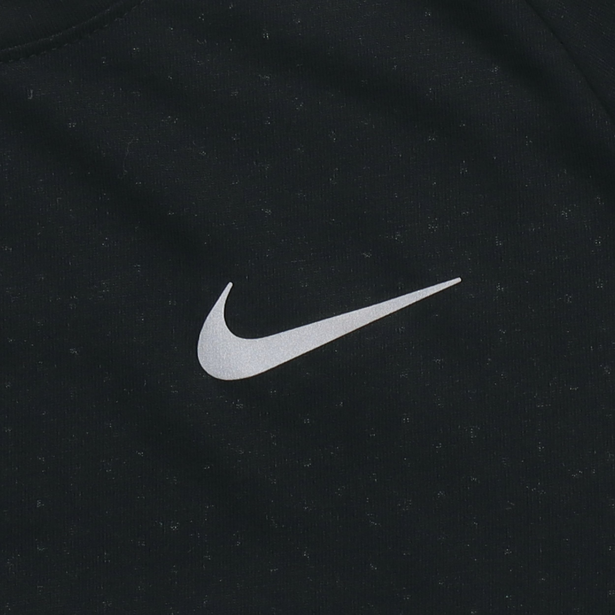 Женская футболка Nike Dri-Fit Tailwind (черная) — фото 6