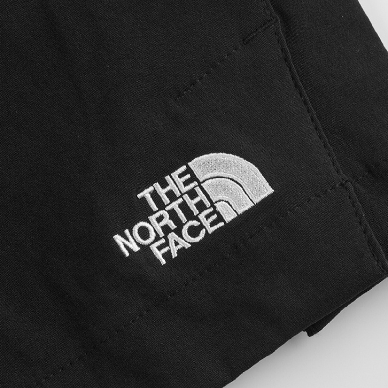 THE NORTH FACE Casual Shorts Women’s Black