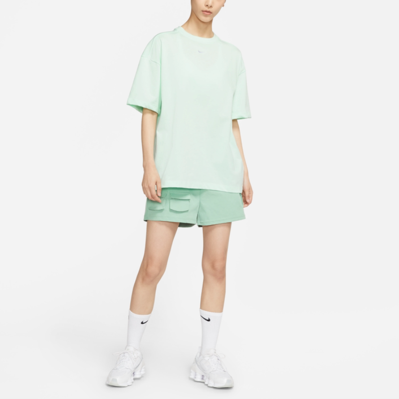 Женская футболка Nike Sportswear Essentials T (светло-зеленый) — фото 5