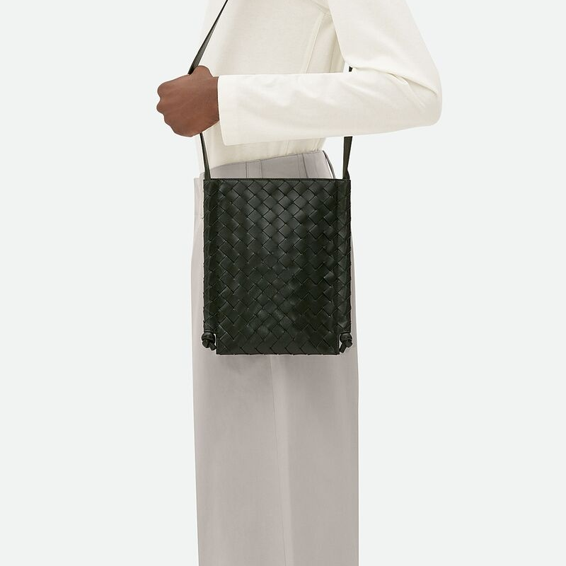 Мужская сумка Bottega Veneta Bottega Veneta Intrecciato (темно-зеленая) — фото 5