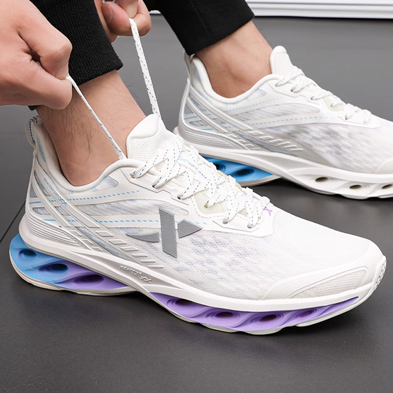 XTEP Cushioning Slip Resistant Abrasion Resistant Rebound Low top Running Shoes Men’s White Blue Purple