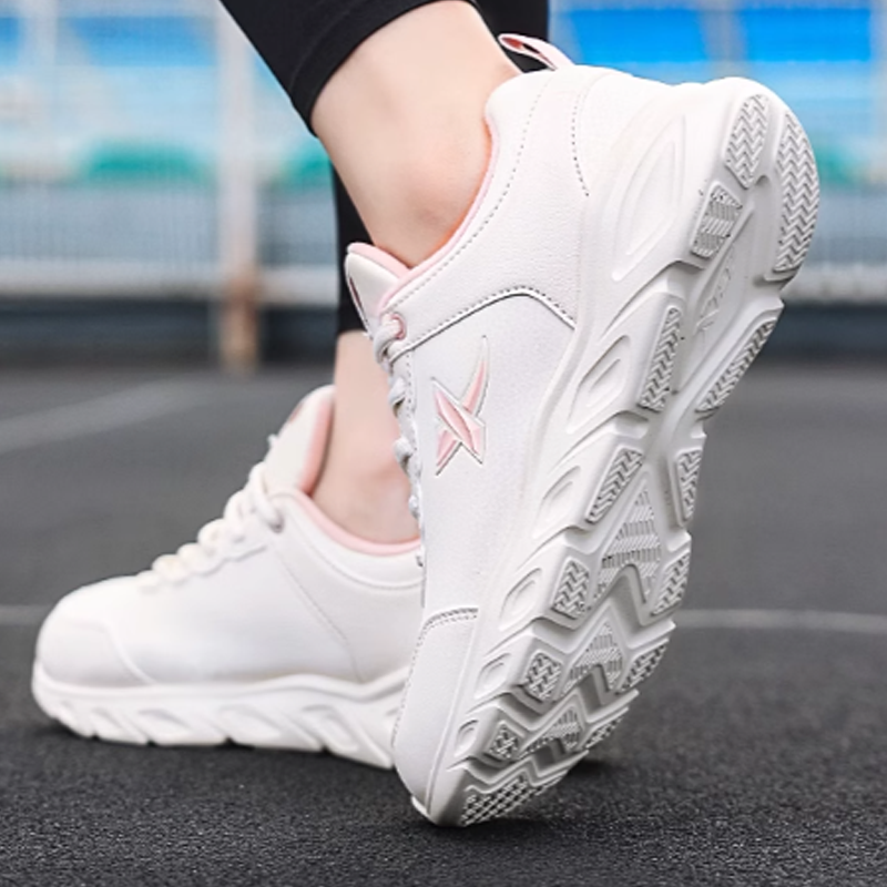 XTEP Cushioning Lightweight Low top Running Shoes Women’s Ivory Powder