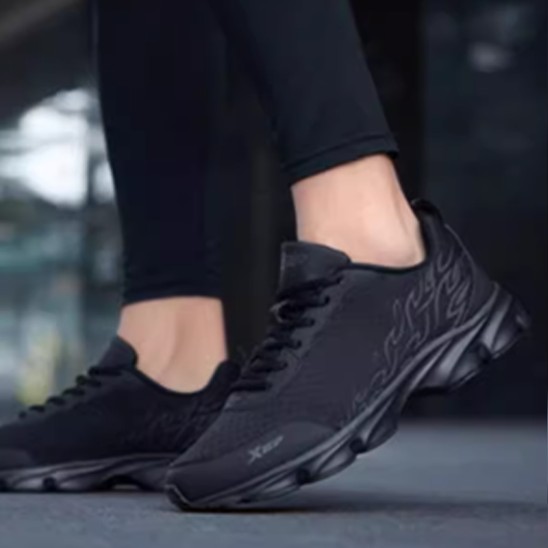 XTEP Cushioning Slip Resistant Abrasion Resistant Breathable Lightweight Rebound Low top Running Shoes Men’s Black Gray