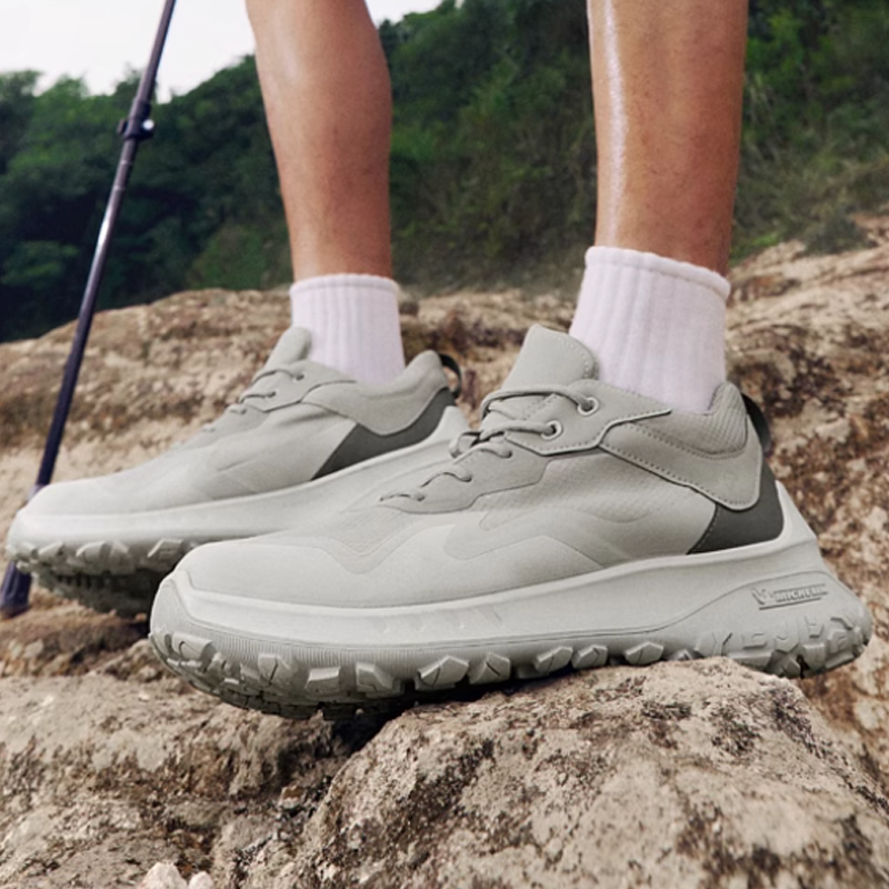 Ecco Otu Collection Low top Mountaineering Shoes Men’s Gray