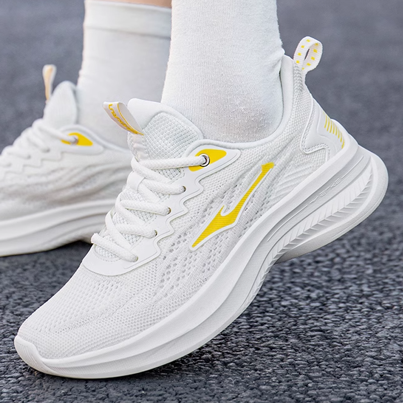 Erke Cushioning Abrasion Resistant Cushioning, Wear Resistant Low top Running Shoes Women’s White