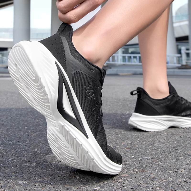 361° Abrasion Resistant, Breathable, Lightweight Low top Sprint Running Shoes Men’s Black