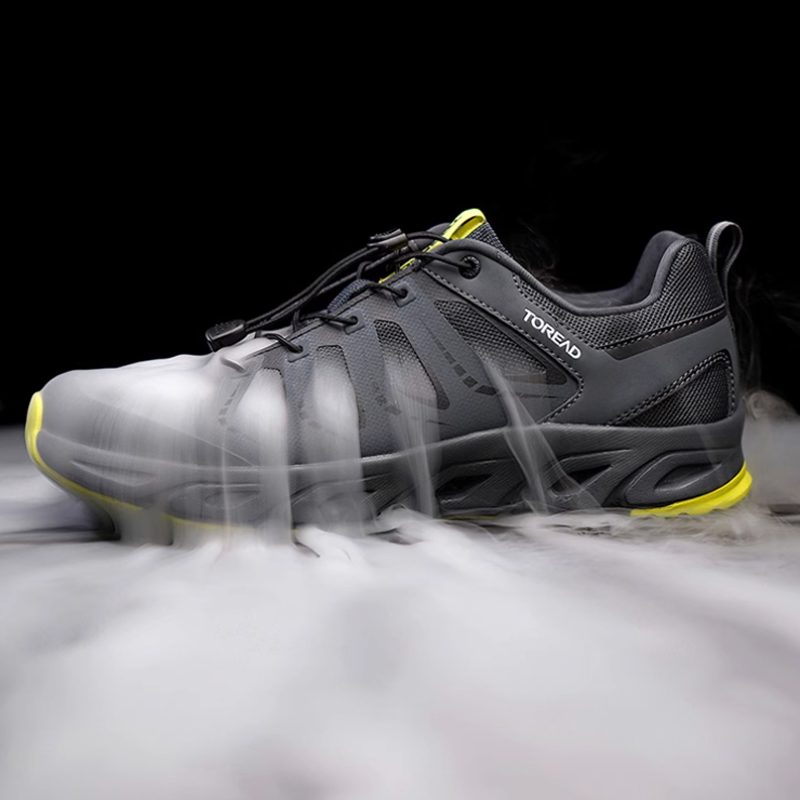 TOREAD Abrasion Resistant Breathable Low top Outdoor Shoes Men’s Black Green
