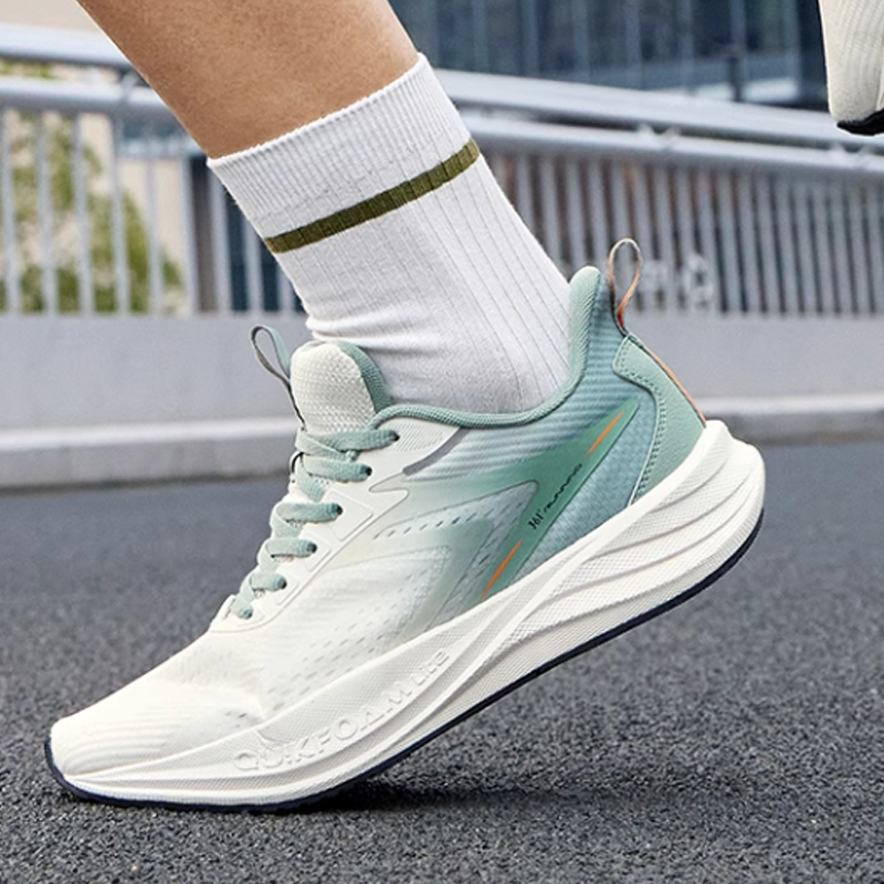 361° Slip Resistant And Breathable Slip Resistant And Breathable Low top Casual Running Shoes Men’s White Green