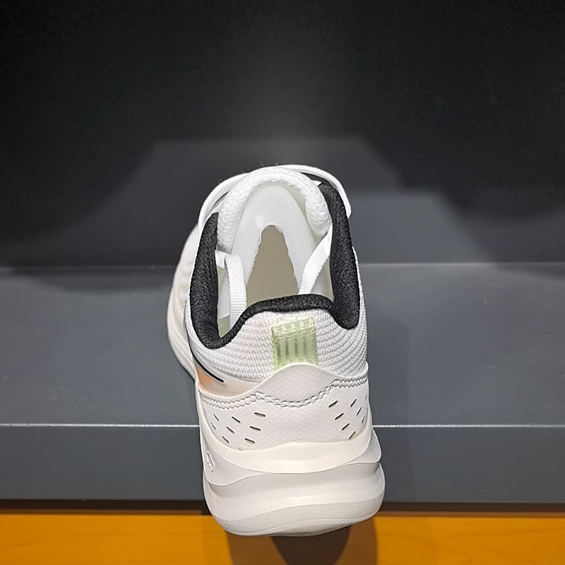 Erke Abrasion Resistant Lightweight Wear resistant And Lightweight Low top Running Shoes Men’s White Orange