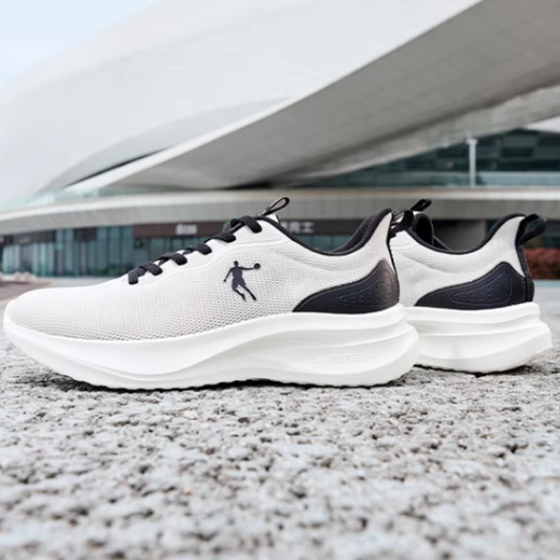 QIAODAN Cushioning Slip Resistant Abrasion Resistant Breathable Lightweight Low top Q LITESPEED Technology Casual