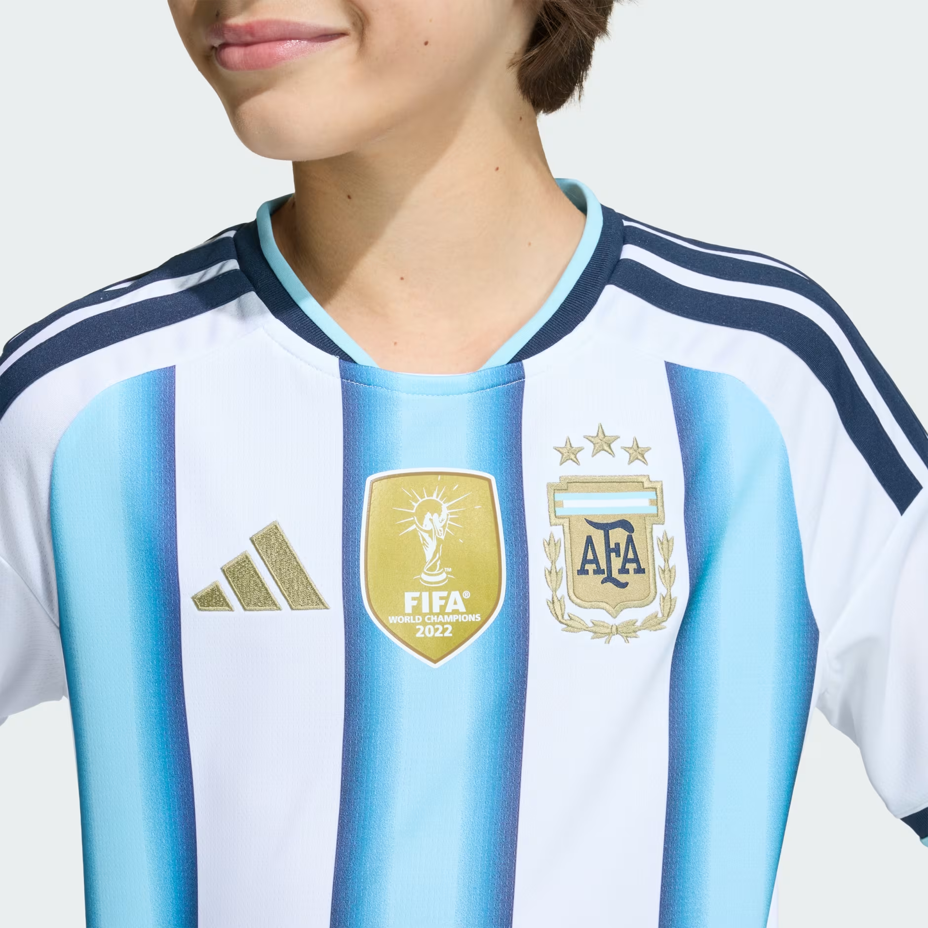 Унисекс футболка adidas (разноцветная) — фото 4