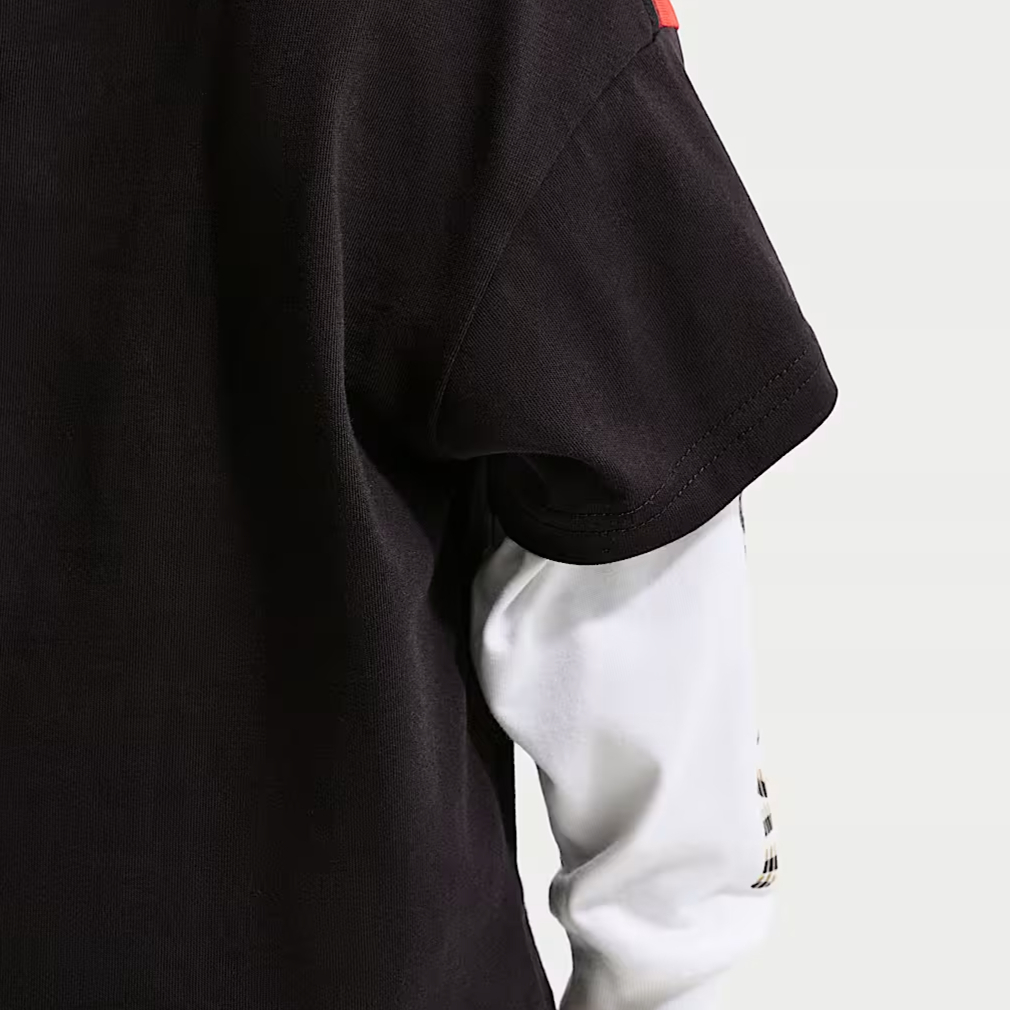 Футболка Nike Sportswear Victory Lap (черная) — фото 3
