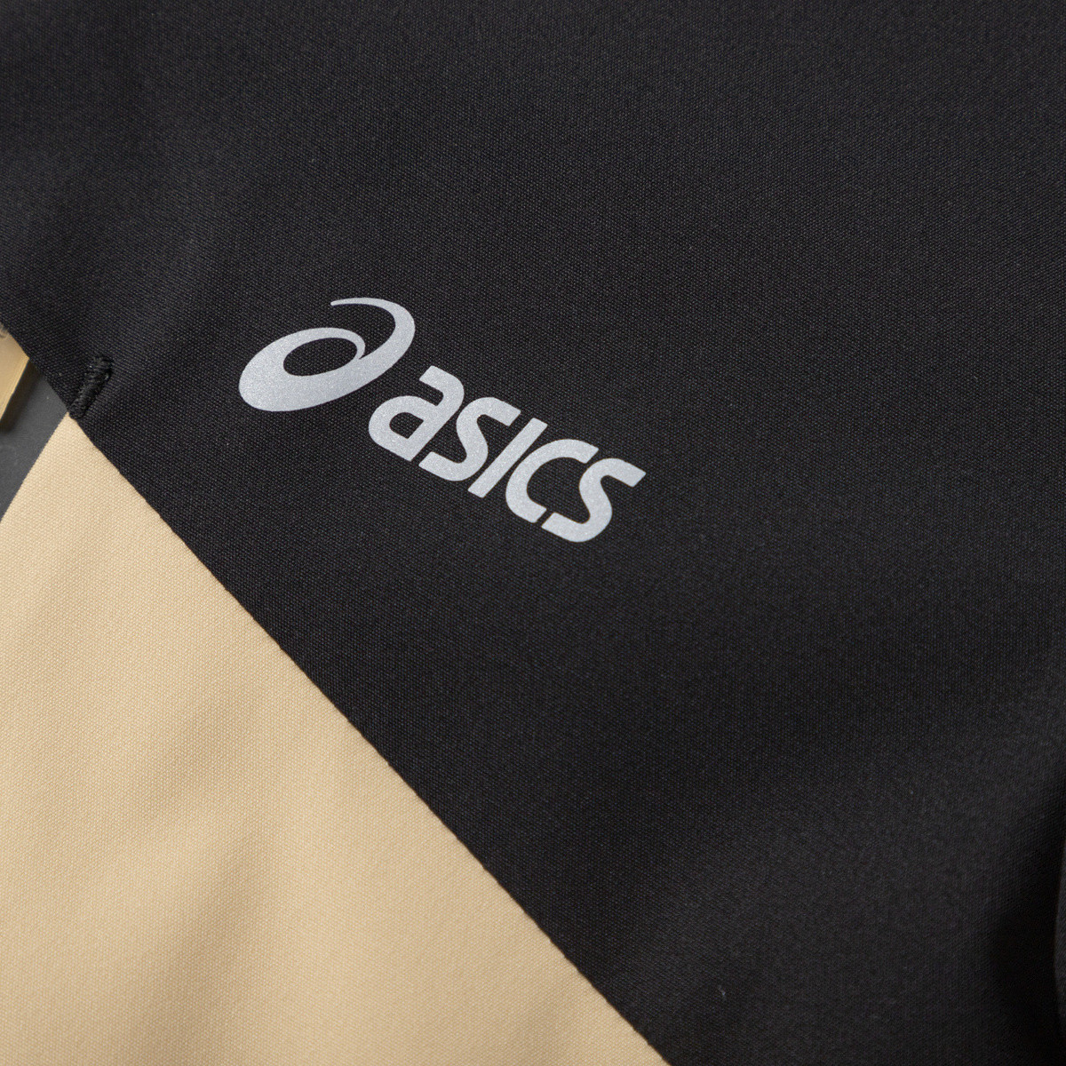 Мужские куртка ASICS (хаки) — фото 4