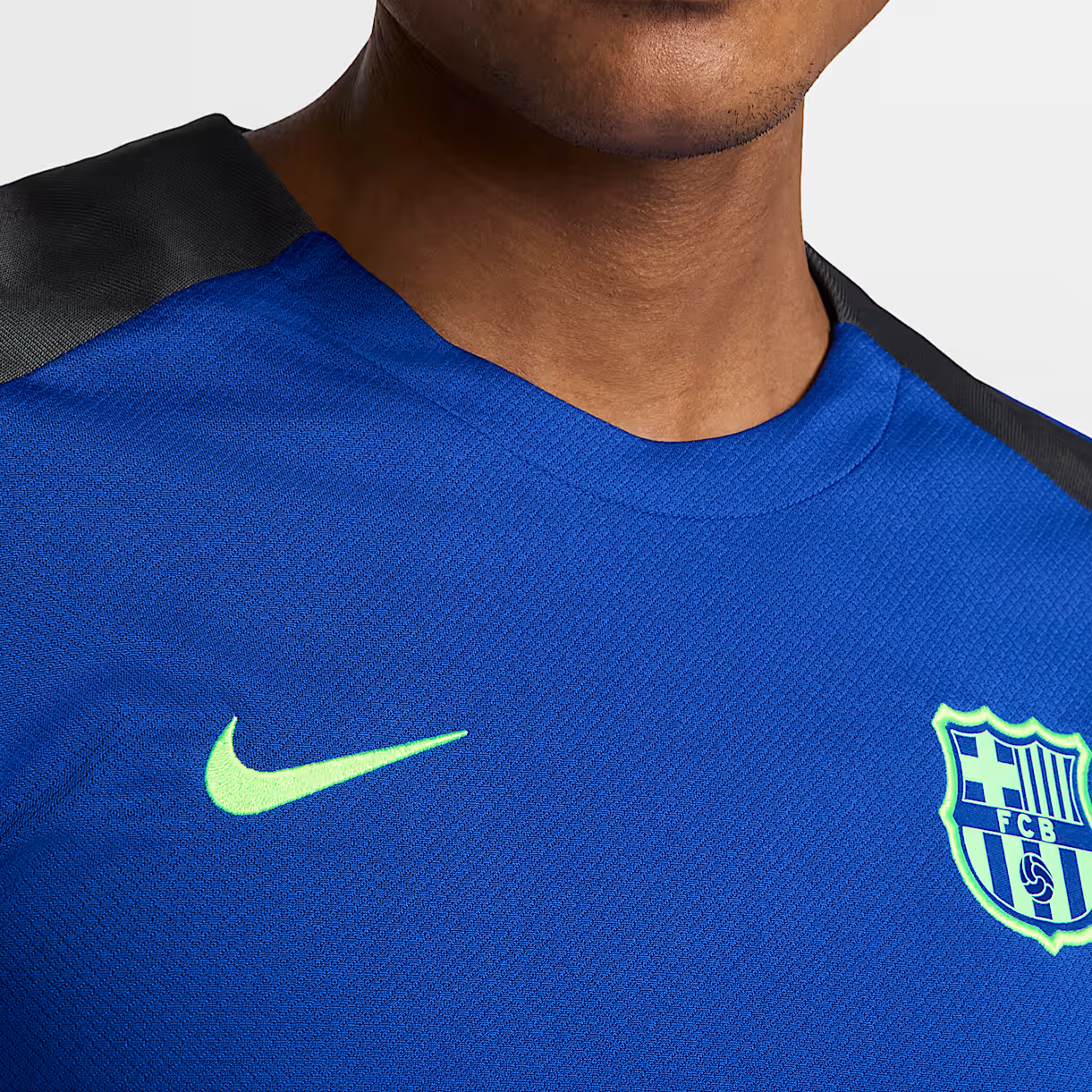 Nike Dri Fit Soccer Jersey Men’s