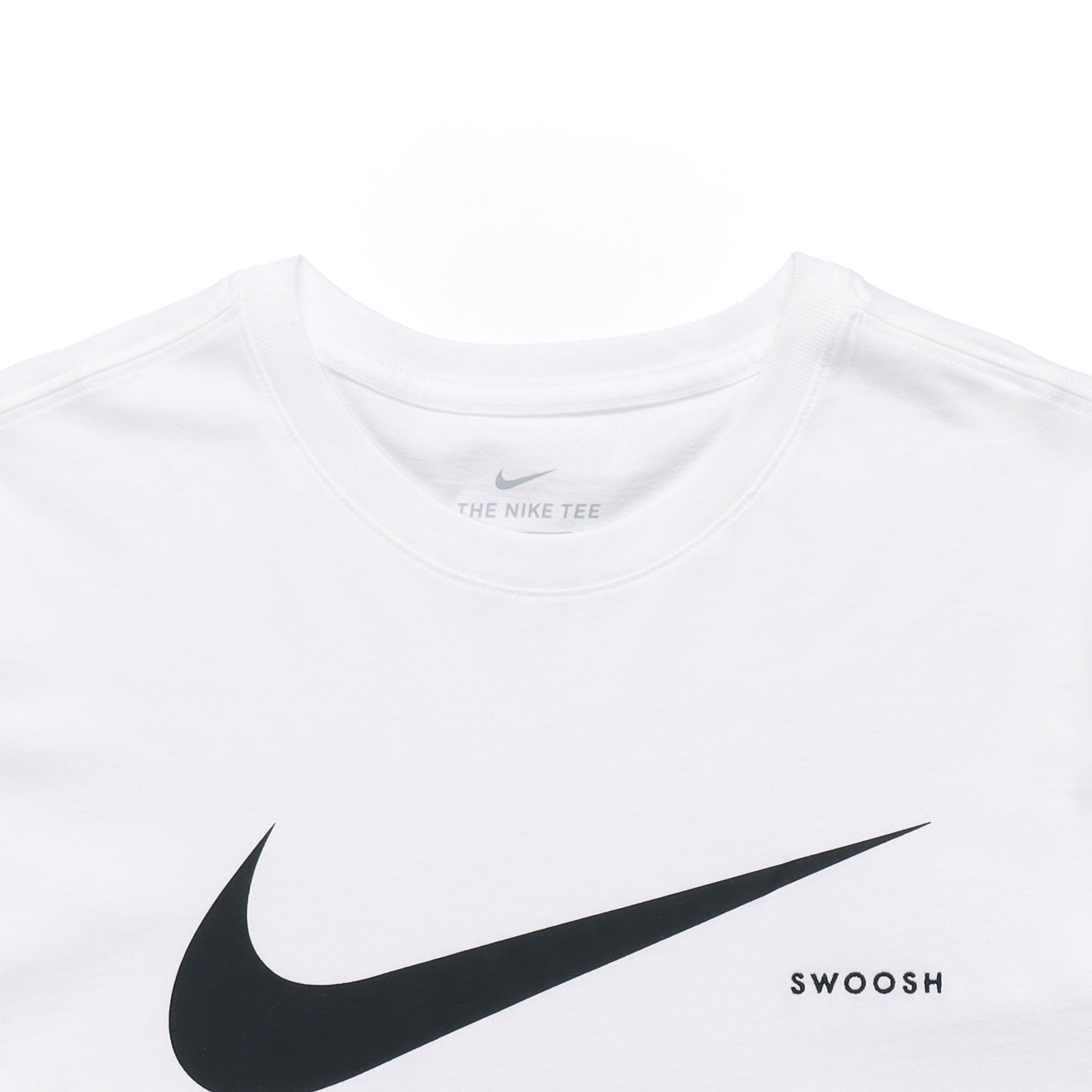 Мужская футболка Nike Sportswear Swoosh (белая) — фото 5
