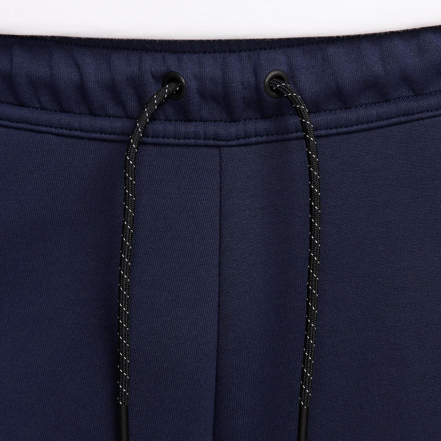 Nike Sportswear Tech Fleece Soccer Bottom Men’s Black Blue